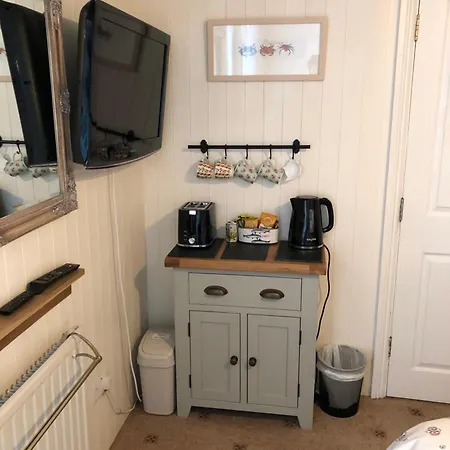 Bed & Breakfast Samphire 3*